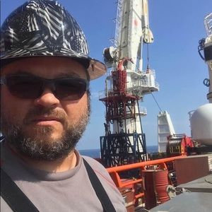 Meet your Posher, Adam